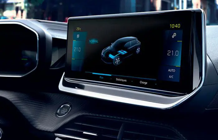 Peugeot e-208 touchskærm